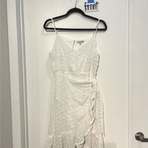White Polka Dot Wrap Dress w/ Ruffle Hem - Size M